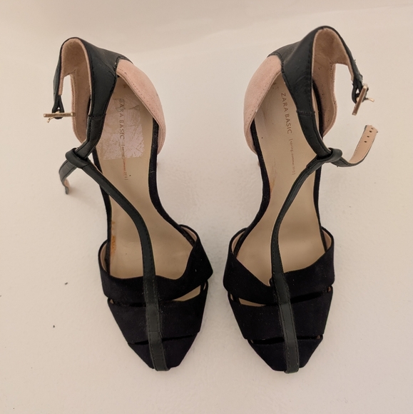 Shoes - Picture 5 of 7